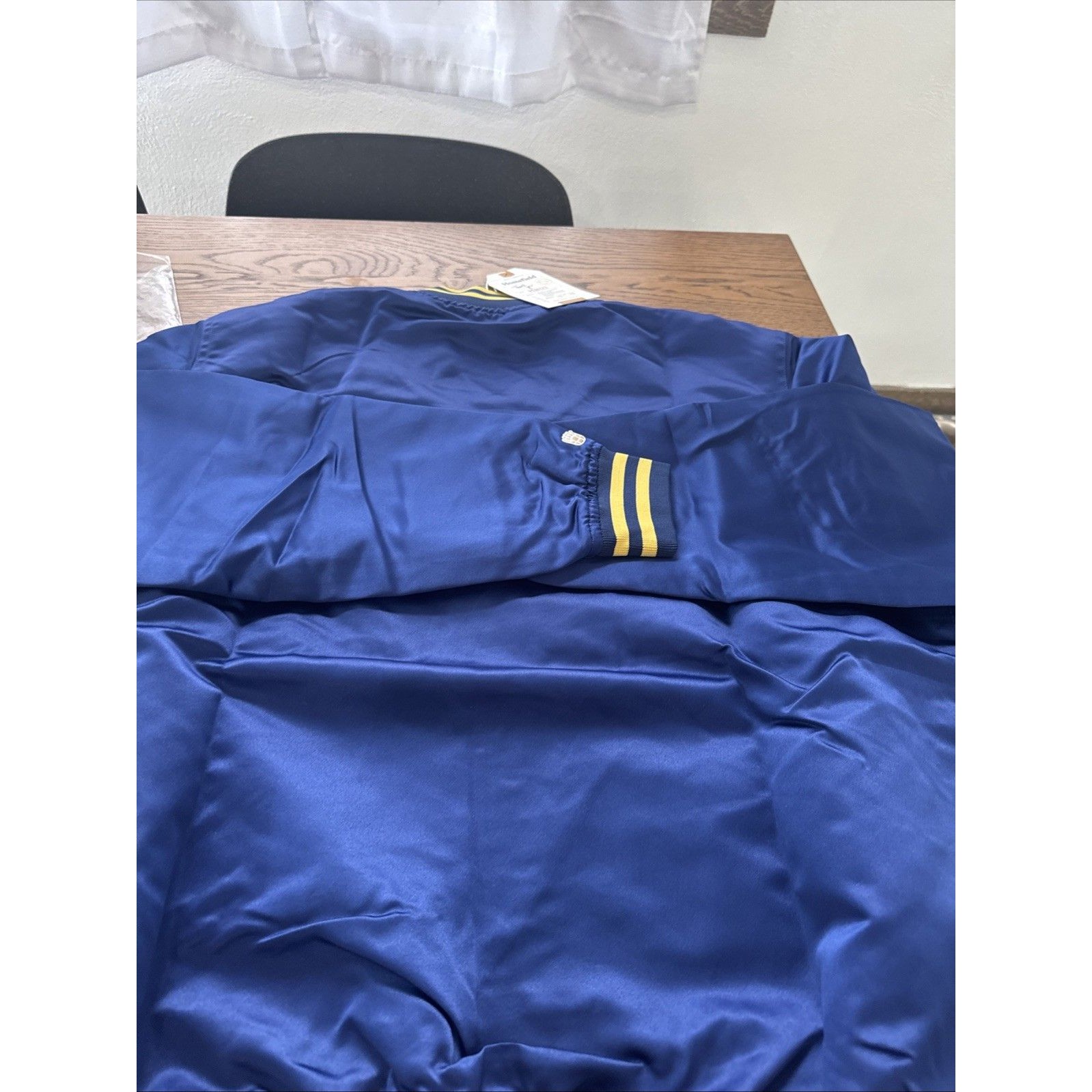 Modelo Cerveza Bomber Pullover Jacket Size L Navy Blue Gold Nwt Homefield Campus — image 5 of 8